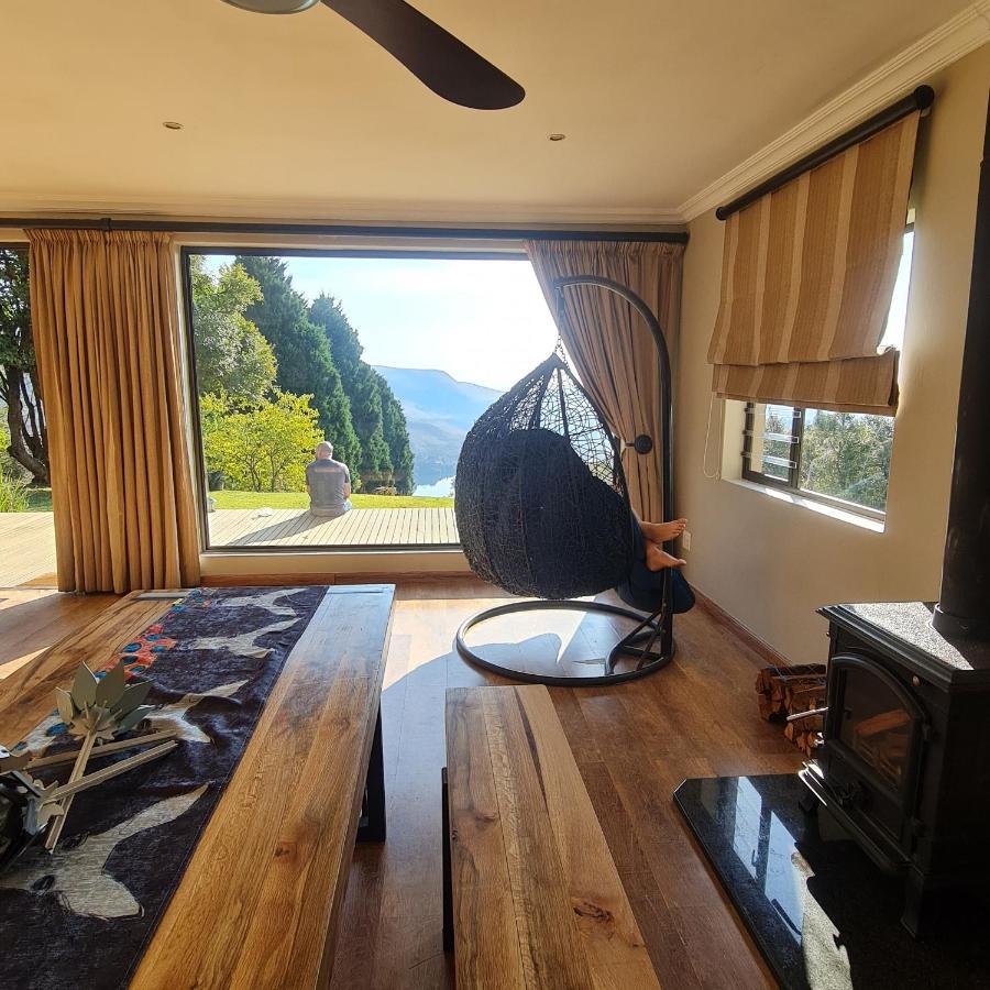 Luxury Home With Breathtaking Views Of Champagne Valley Bergview Exteriör bild